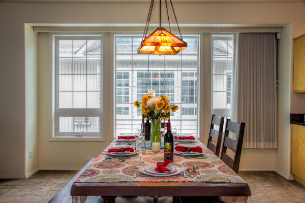 Beautiful dining room in Mission Bay